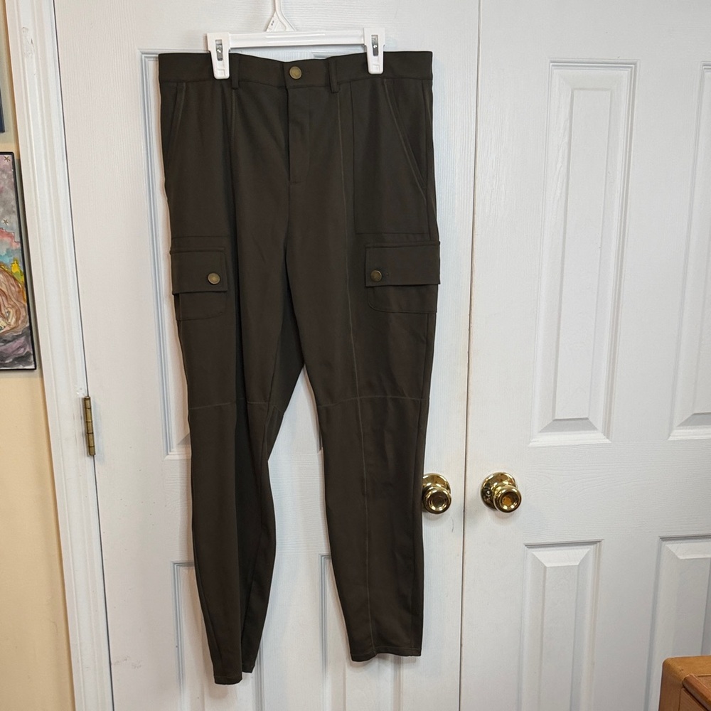 HALARA Women's Dark Olive Straight Leg Pants